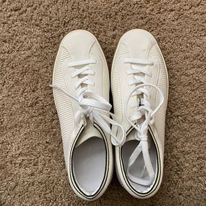 Rothy’s Lace-up Shoes